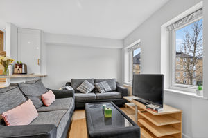 Photo 1- click for photo gallery